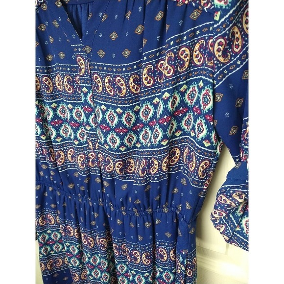 DanielRainn 2 Blue Paisley Long Roll Tab V Neck Shirt Blouse. Size M - Picture 3 of 14